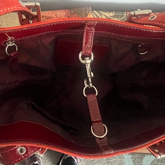 Coach Burnt Orange Suede Patent Trim Lunch Gallery Tote Bag - Picture 15 of 17